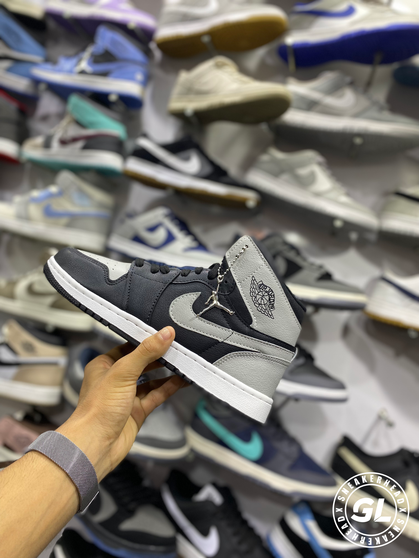 Tênis Nike Air Jordan 1 High