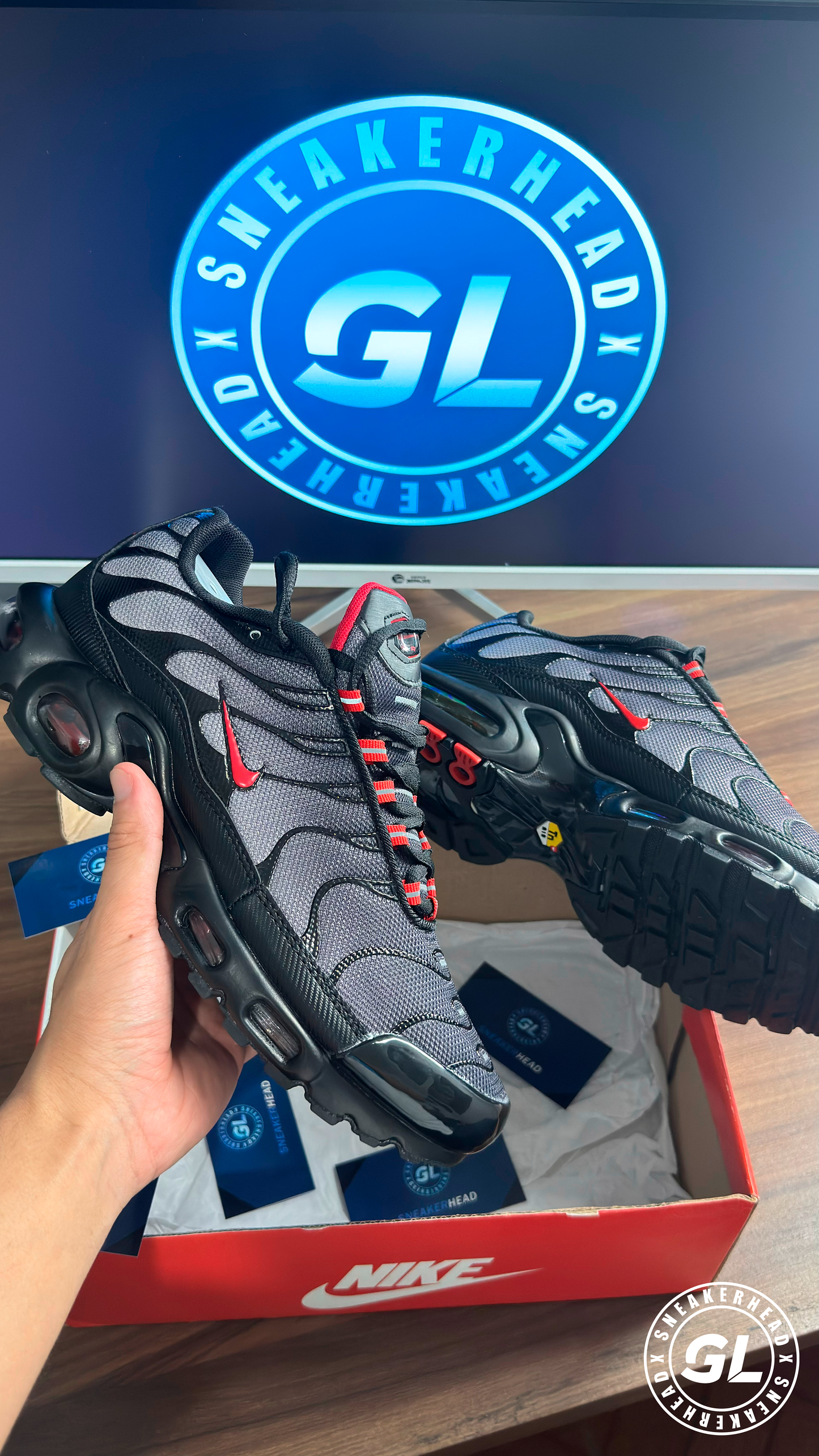 Tênis Nike Air Max Plus "Drácula"