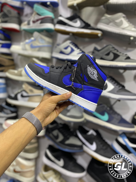 Tênis Nike Air Jordan 1 High