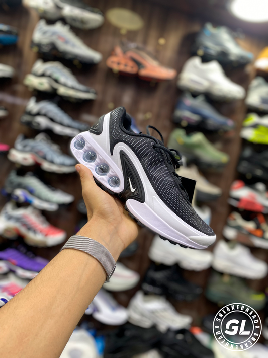 Tênis Nike DN